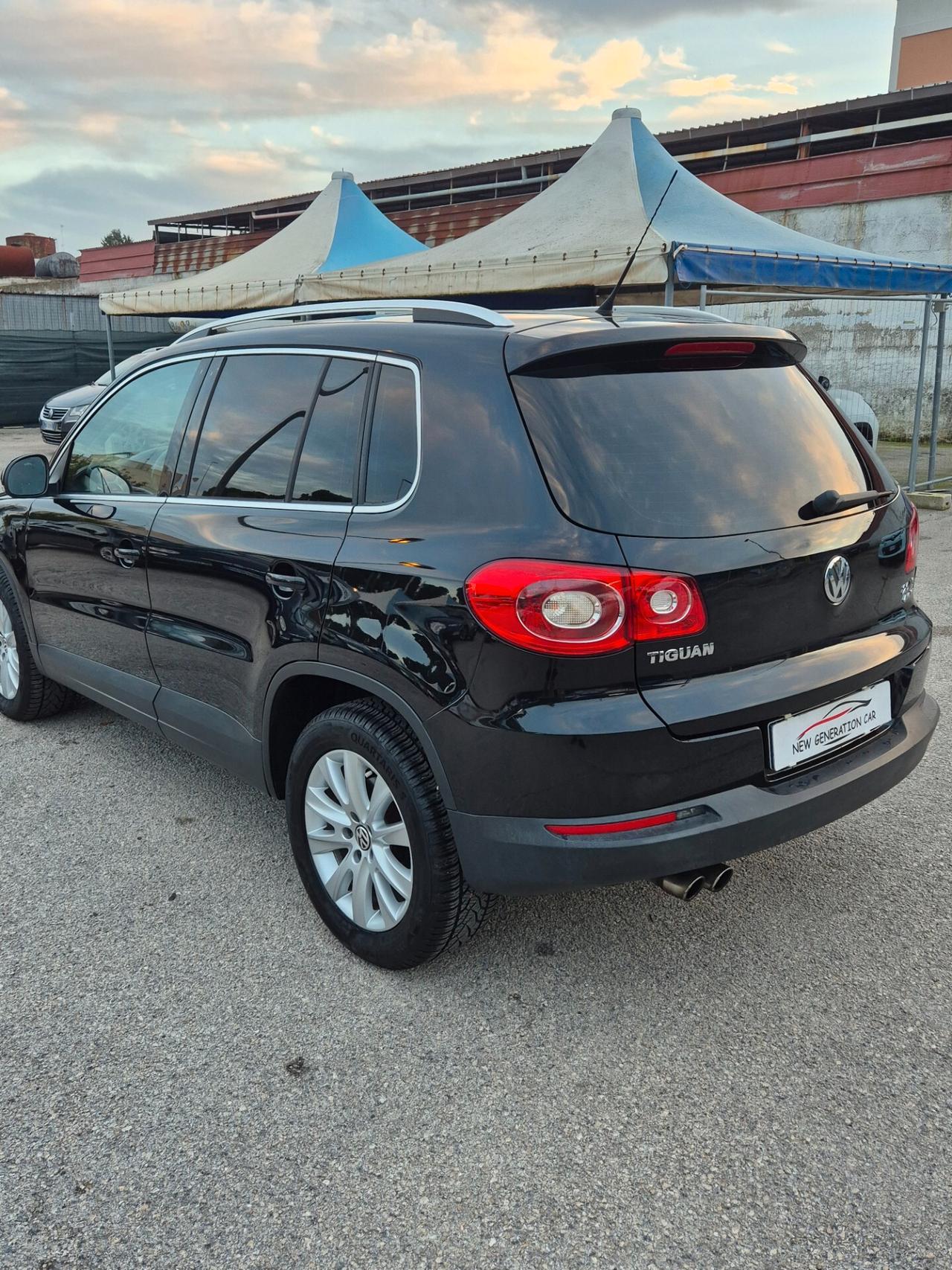 Volkswagen Tiguan 2.0 TSI 4MOTION DSG R-Line