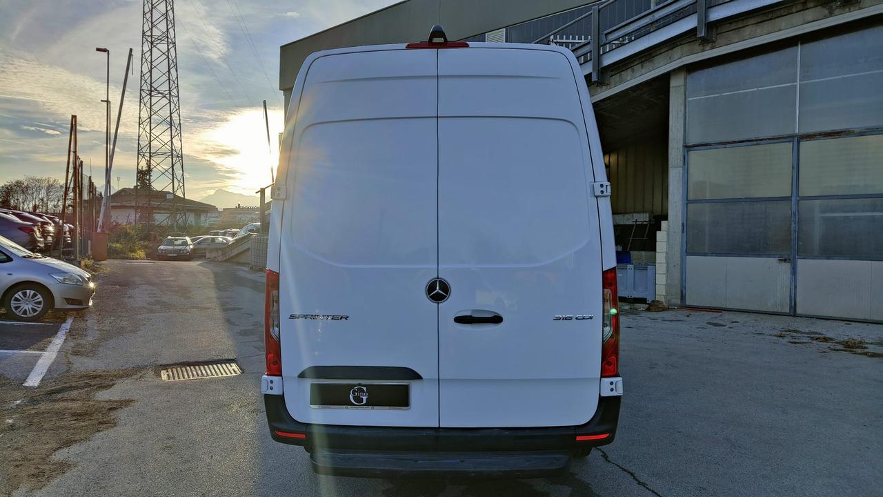 Mercedes-Benz sprinter 316 2.1 cdi F 37/35 rwd H2 7G-tronic