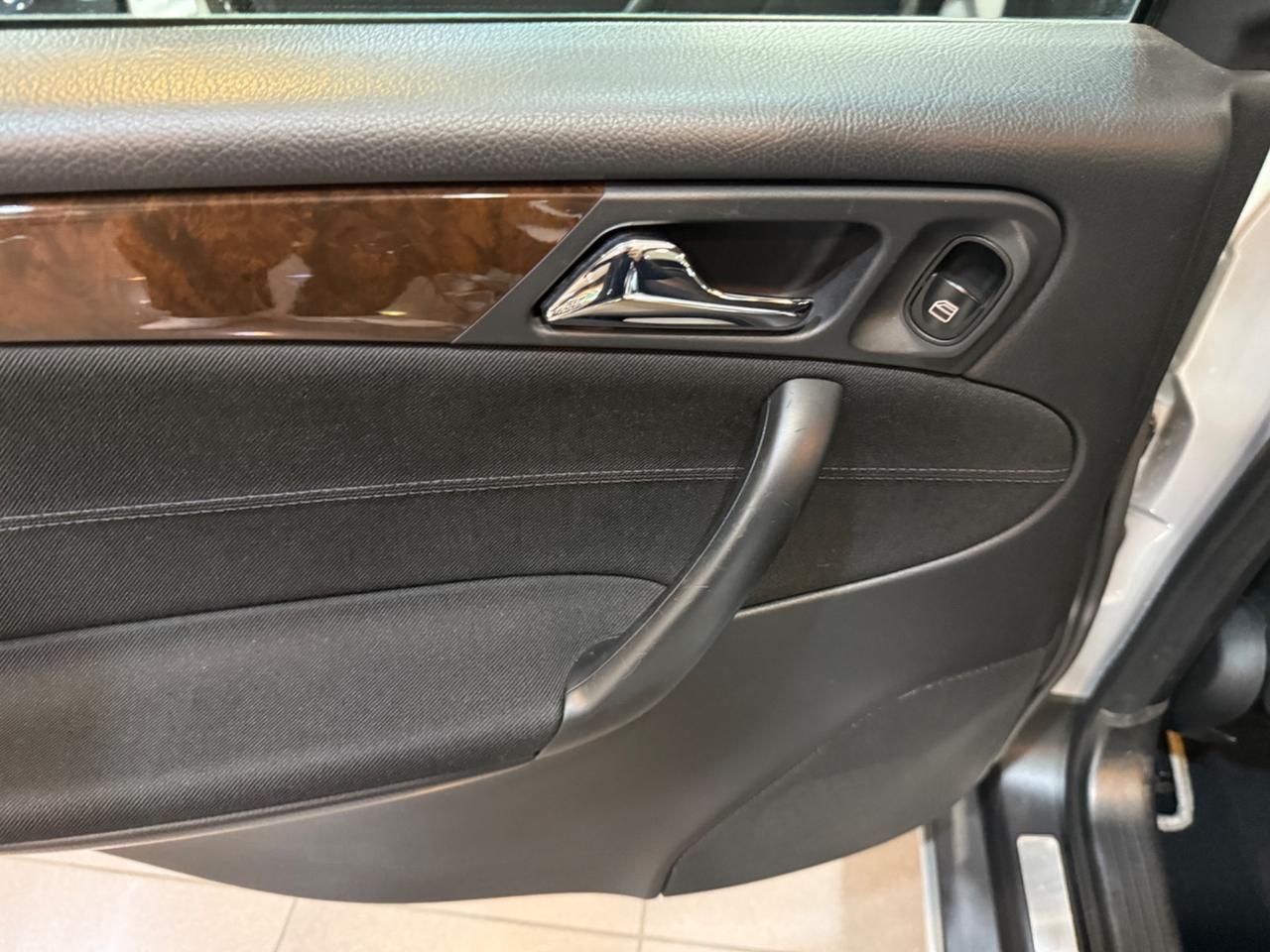 Mercedes-benz C 220 IMPECCABILE !! 161.000 KM!!