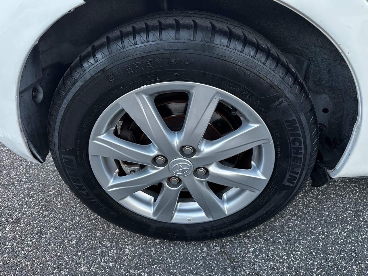 Toyota Yaris Hybrid Lounge Unico Proprietario