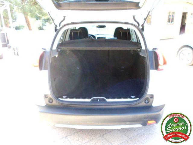 PEUGEOT 2008 BlueHDi 120 S&S Allure