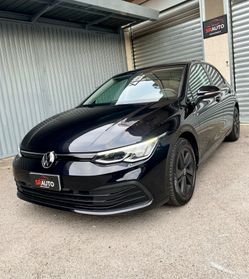 Volkswagen Golf 8 1.0 TSI 90cv - OK NEOPATENTATI