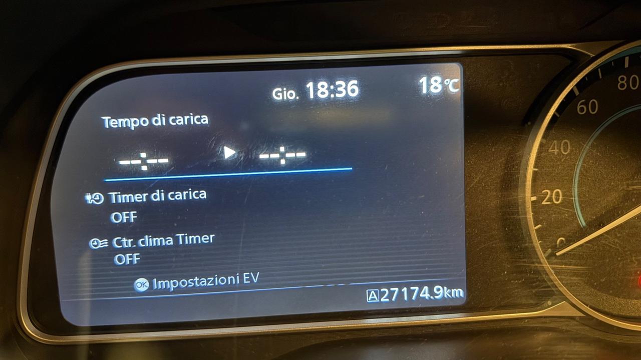 Nissan Leaf N-Connecta 40 kWh 06/2021