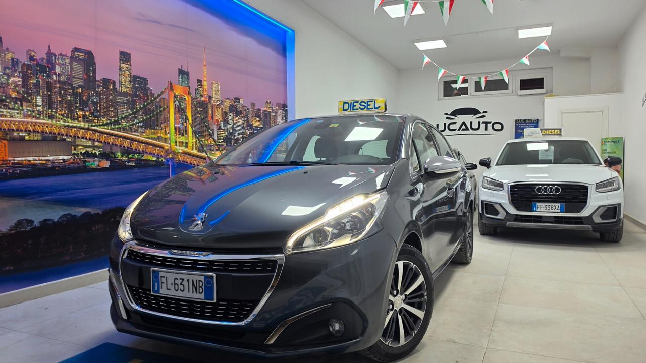 Peugeot 208 BlueHDi 75 5 porte Allure