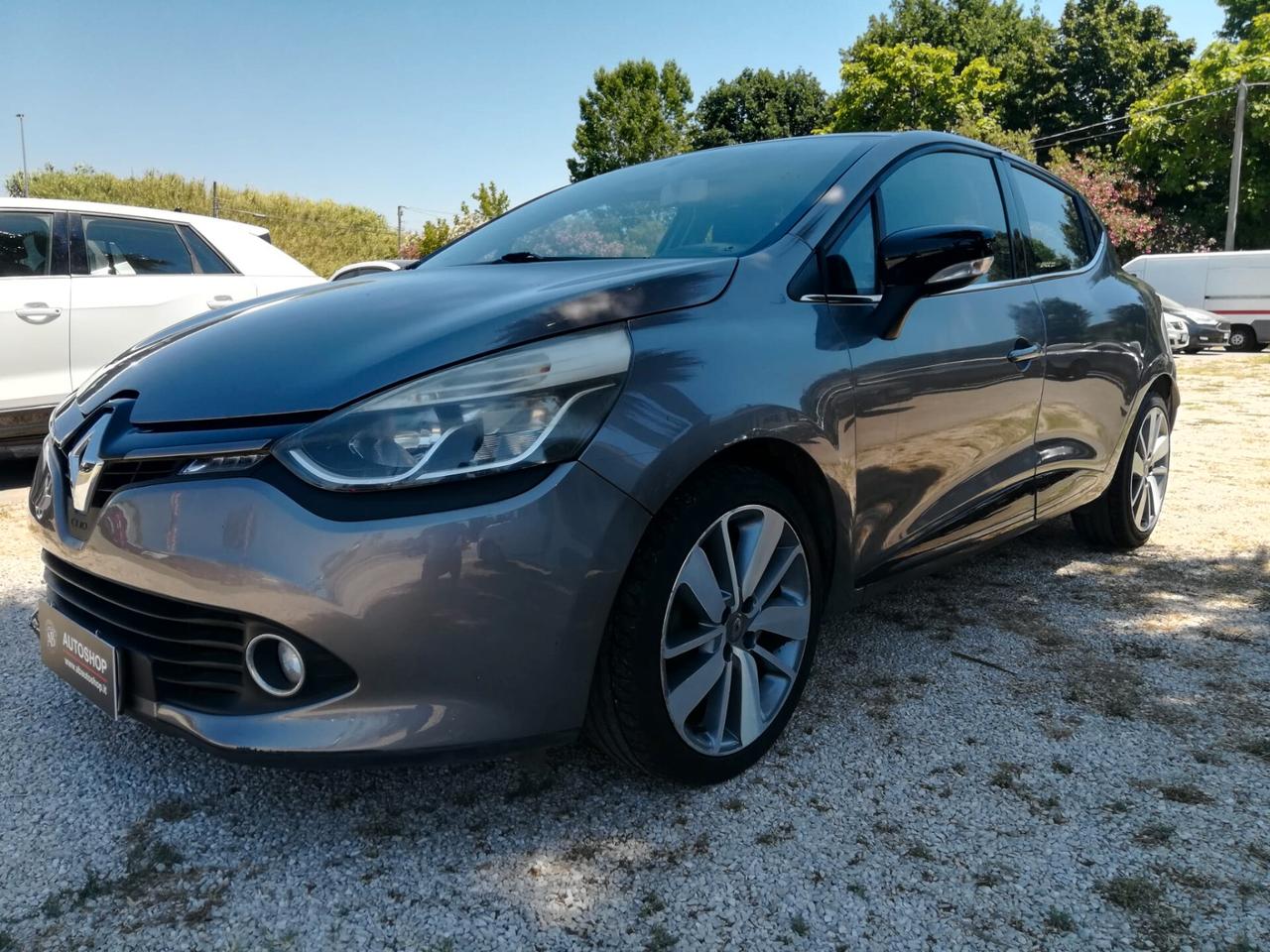 RENAULT - Clio - 1.5 dCi 8V 75 CV 5p. Costume Nat. - NEOPATENTATI - FINANZIABILE - PERMUTE