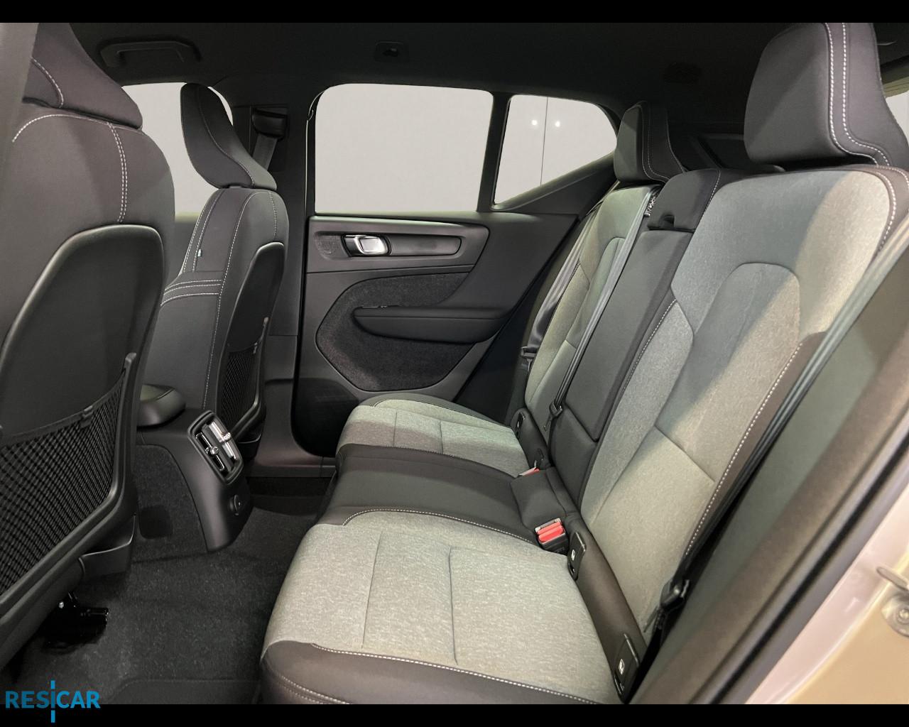 VOLVO XC40 RECHARGE CORE T4 AUT