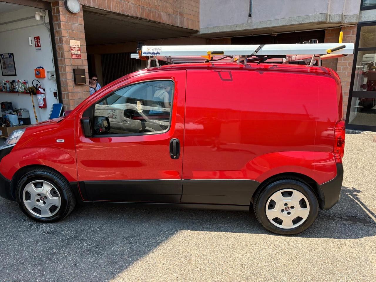 Fiat Fiorino 1.3 MJT 95CV Combinato Adventure