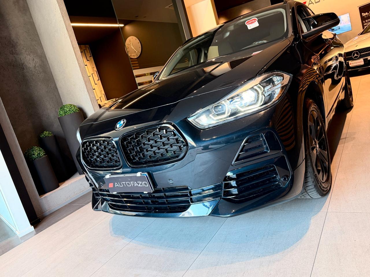 Bmw X2 sDrive18d Business-X