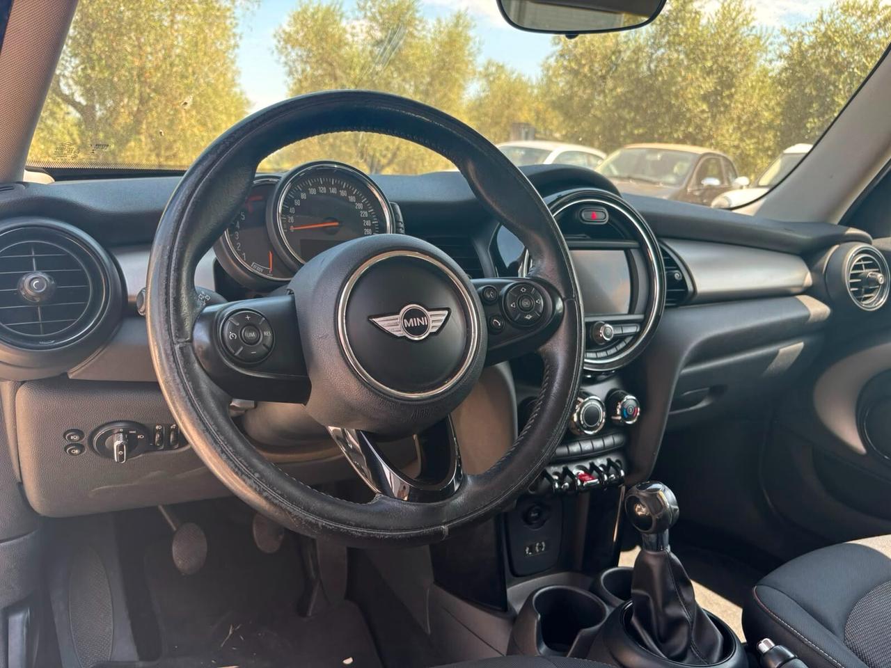 Mini 1.5 Cooper D Business XL NEOPATENTATI