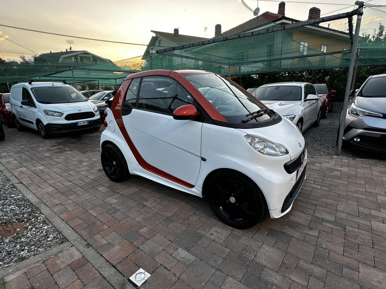 Smart ForTwo 1000 52 kW MHD cabrio Urbanrunner
