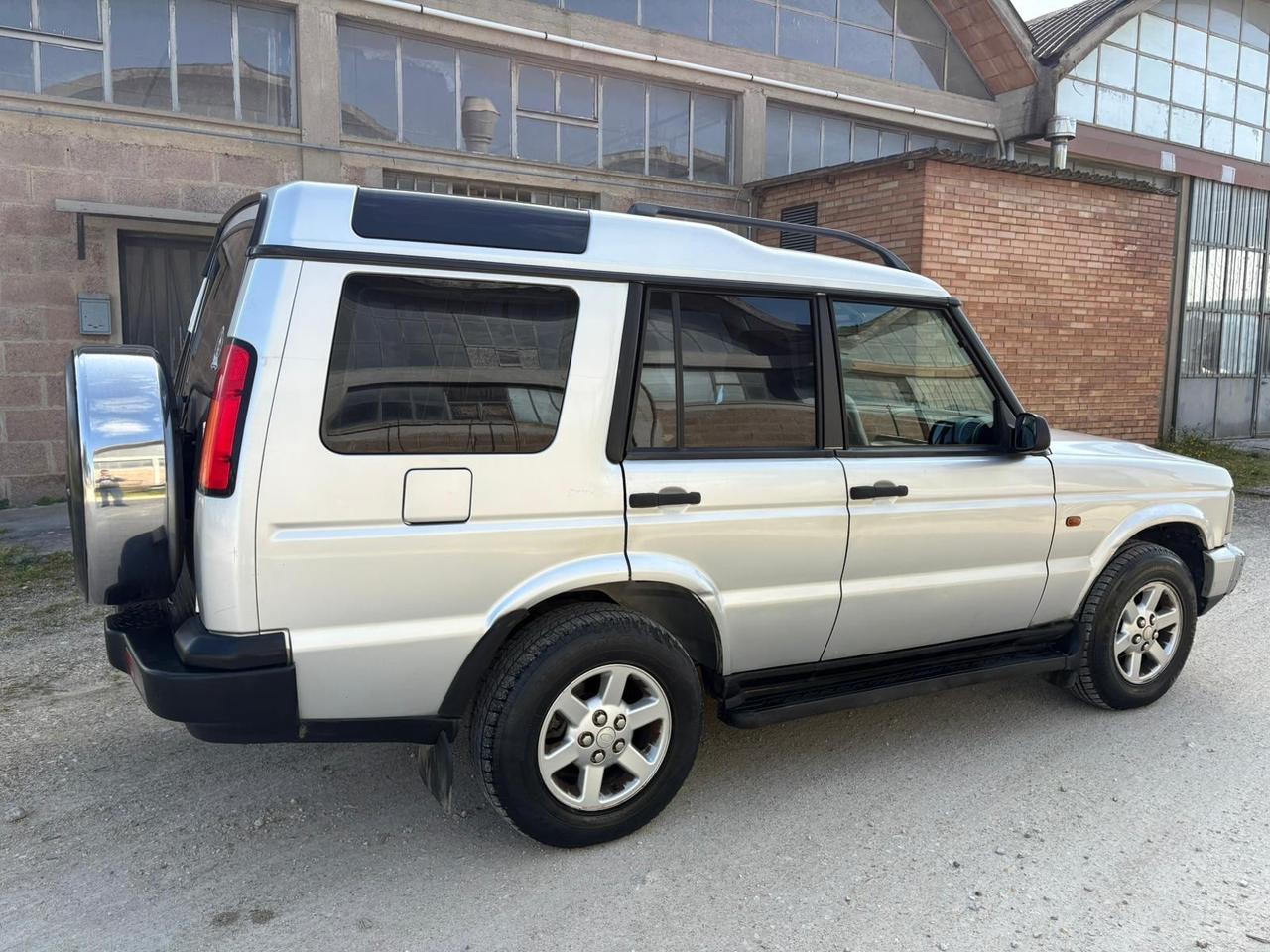 Land Rover Discovery 2.5 Td5 5 porte S