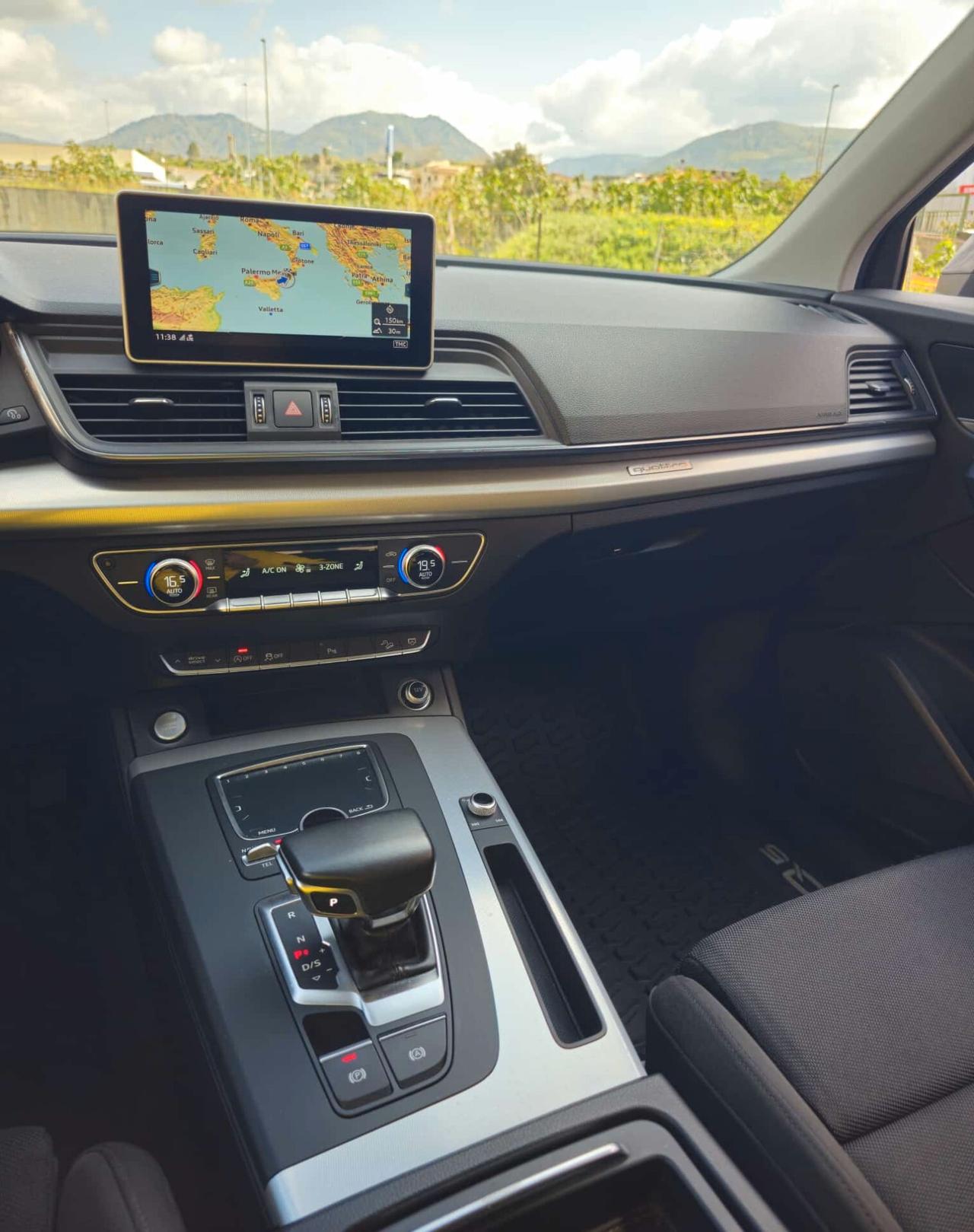 Audi Q5 2.0 TDI 190 CV quattro S tronic Business Sport