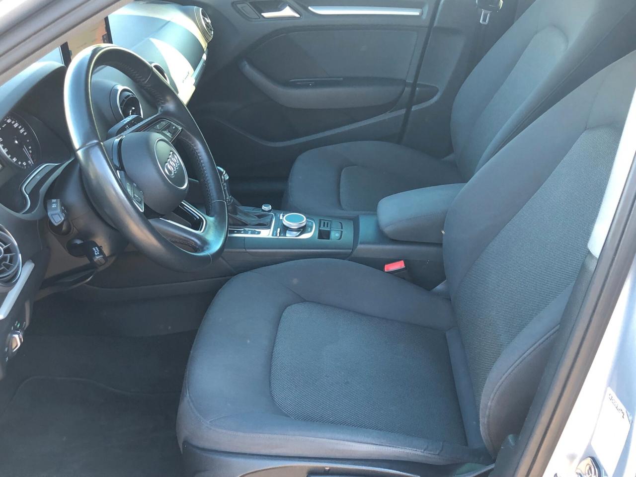 Audi A3 SPB 30 g-tron S tronic Admired