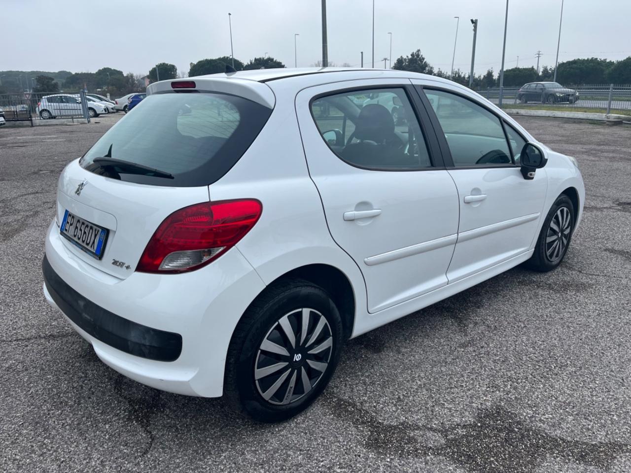 Peugeot 207 Plus 1.4 8V 75CV 5p. ECO GPL neopatentati