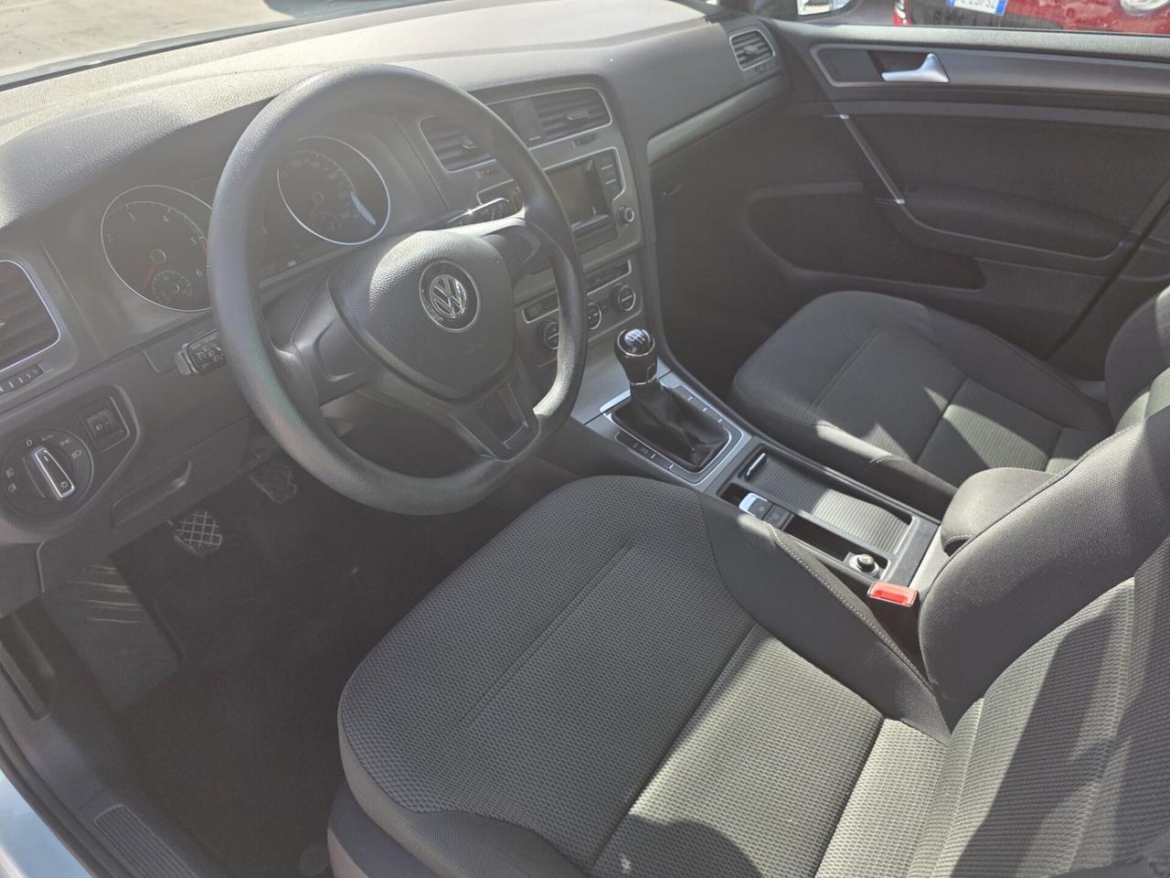Volkswagen Golf 1.6 TDI 5p. Trendline BlueMotion Technology