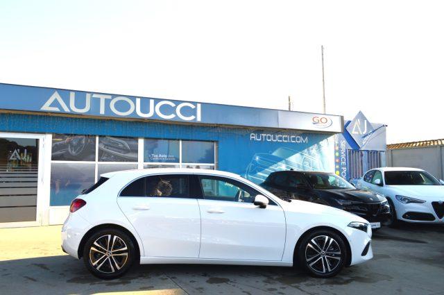 MERCEDES-BENZ A 180 d Automatic Business Extra Carplay