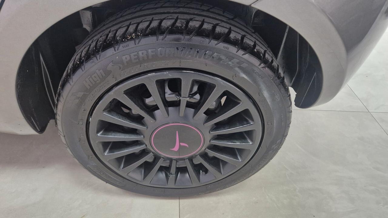 Lancia Ypsilon 1.3 MJT bicolor