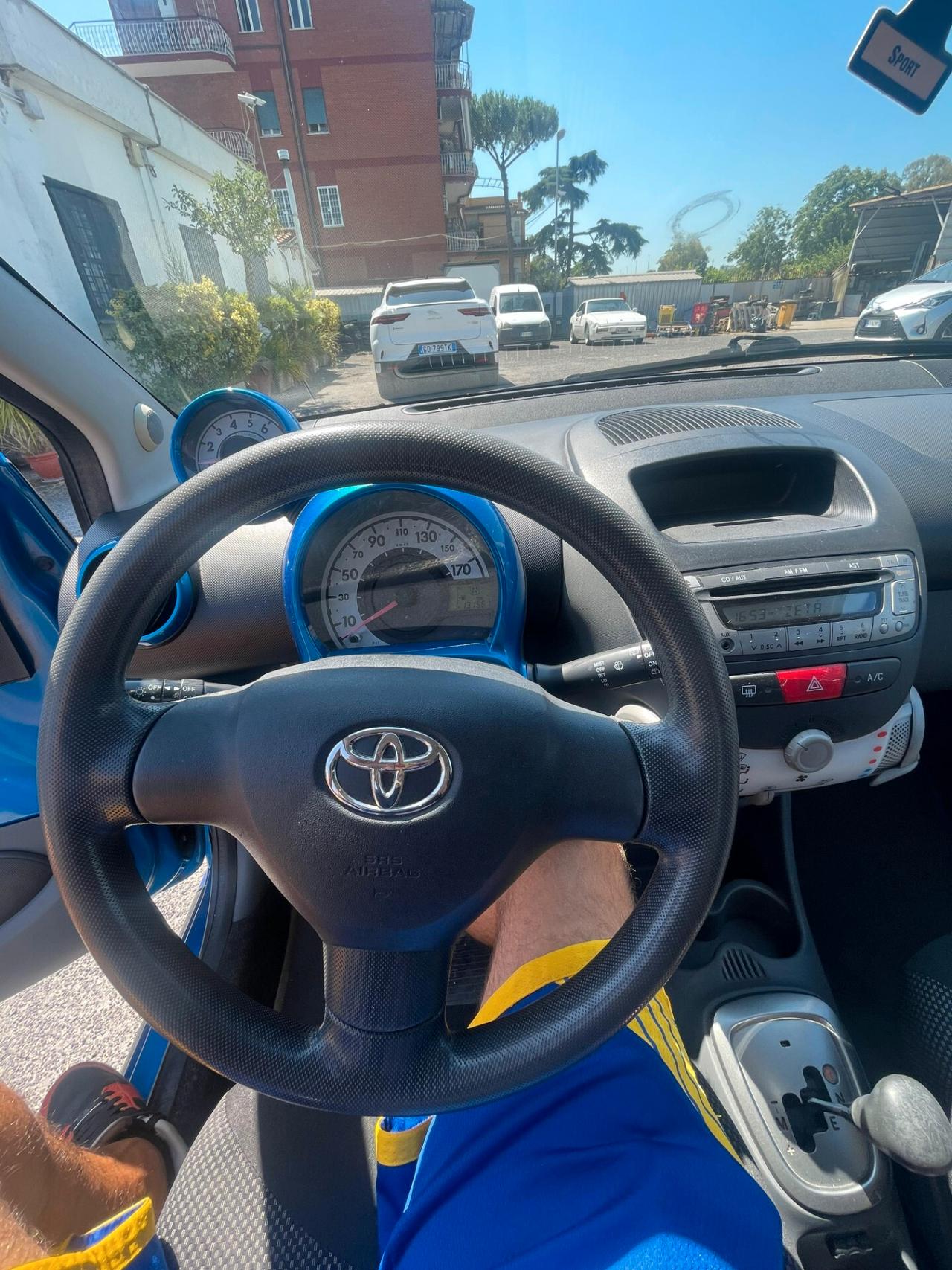 Toyota Aygo 1.0 AUTOMATICA GARANZIA 5 PORTE