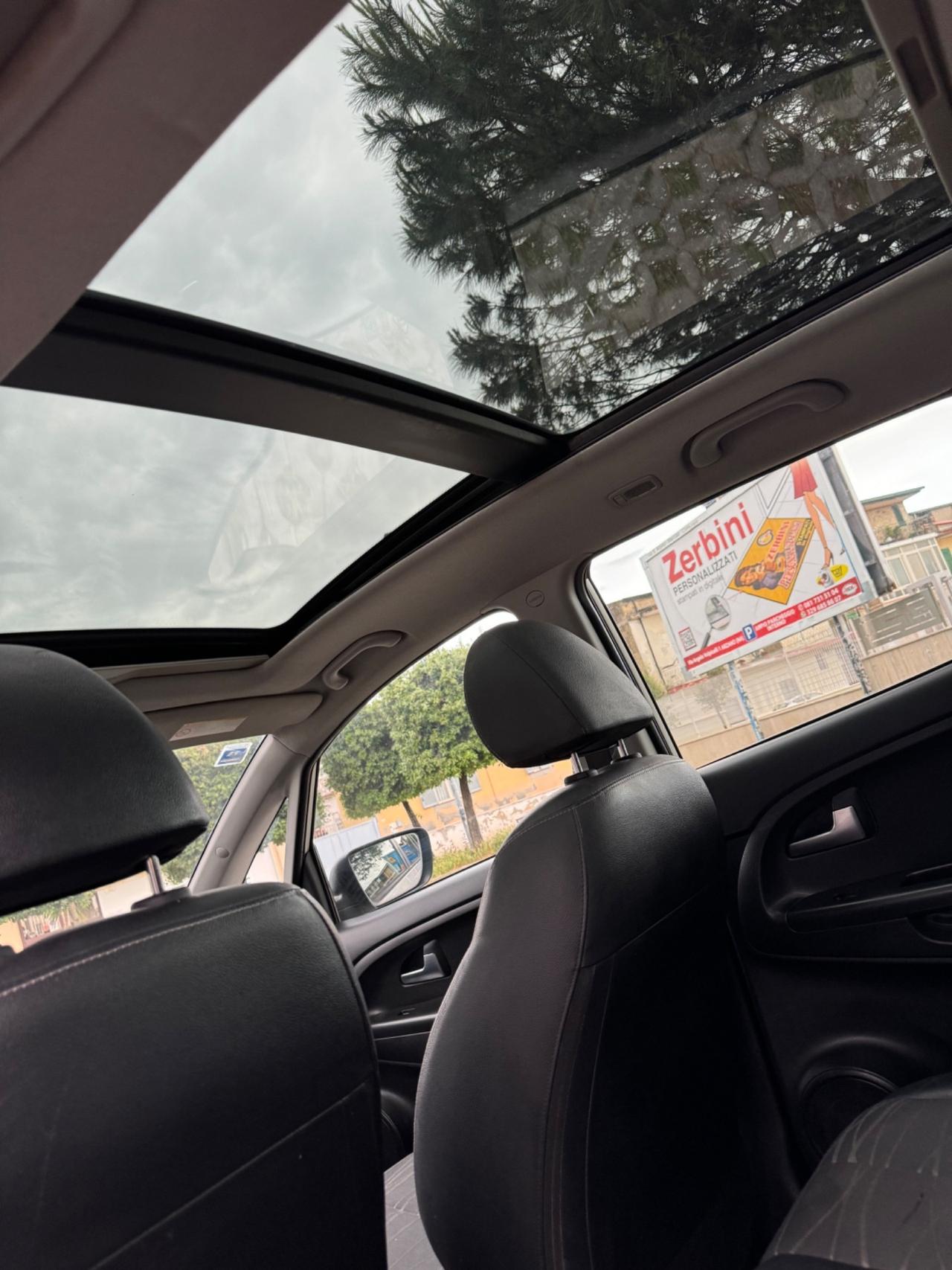 Kia Venga 1.4 CRDi 90CV Easy
