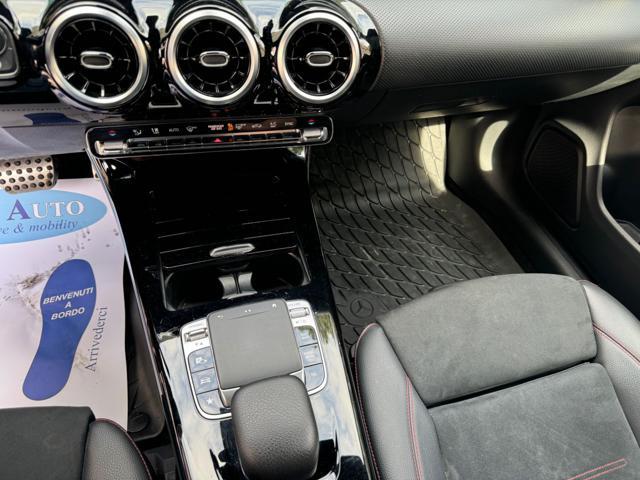 MERCEDES-BENZ CLA 200 d Automatic Shooting Brake Premium AMG