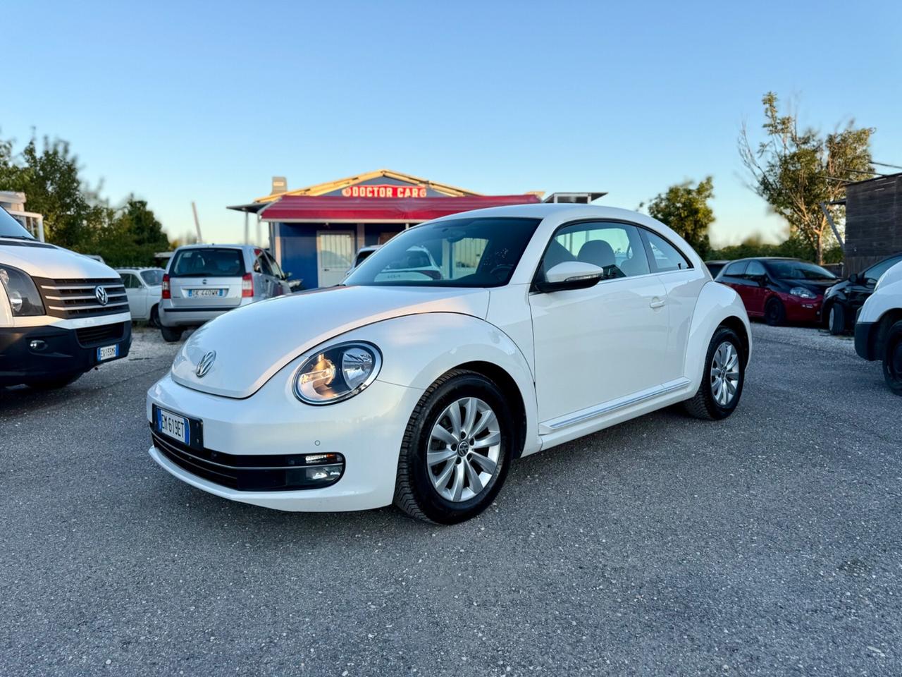 Volkswagen Maggiolino 1.6 TDI Design NEOPATENTATI