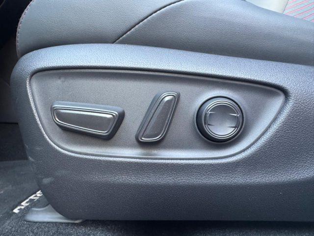 SUZUKI Across 2.5 Plug-in Hybrid E-CVT 4WD Top