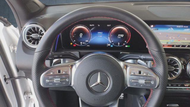 MERCEDES-BENZ GLB 200 d Automatic Premium