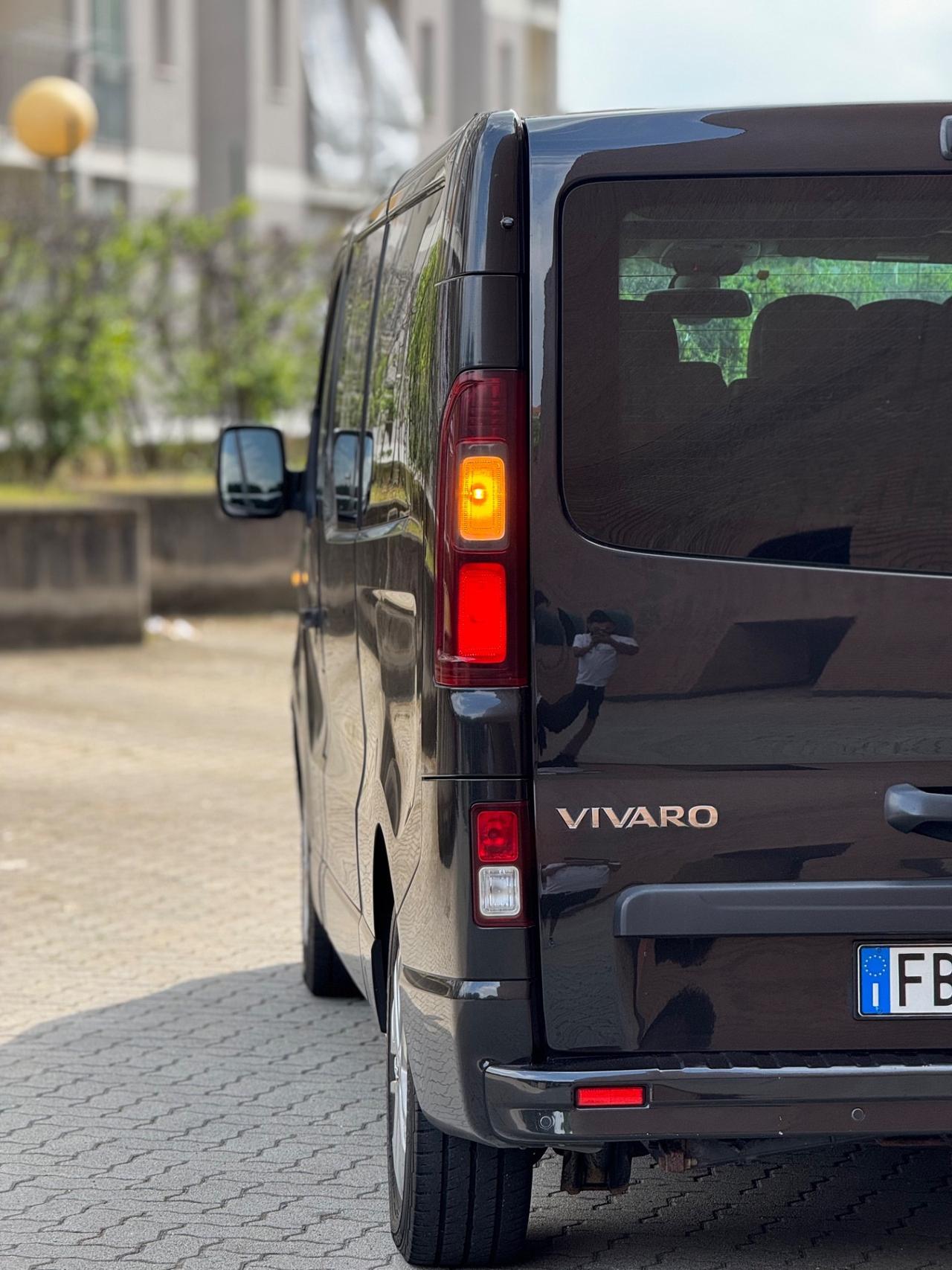 Opel Vivaro 29 1.6 BiTurbo S&S EcoFLEX PL-TN 8+1 P