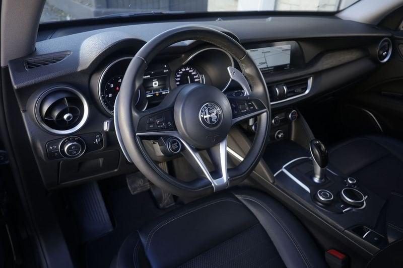 Alfa Romeo Stelvio Alfa Romeo Stelvio 2.2 Turbodiesel 210 CV AT8 Q4 Executive 154KW ANNO 2019
