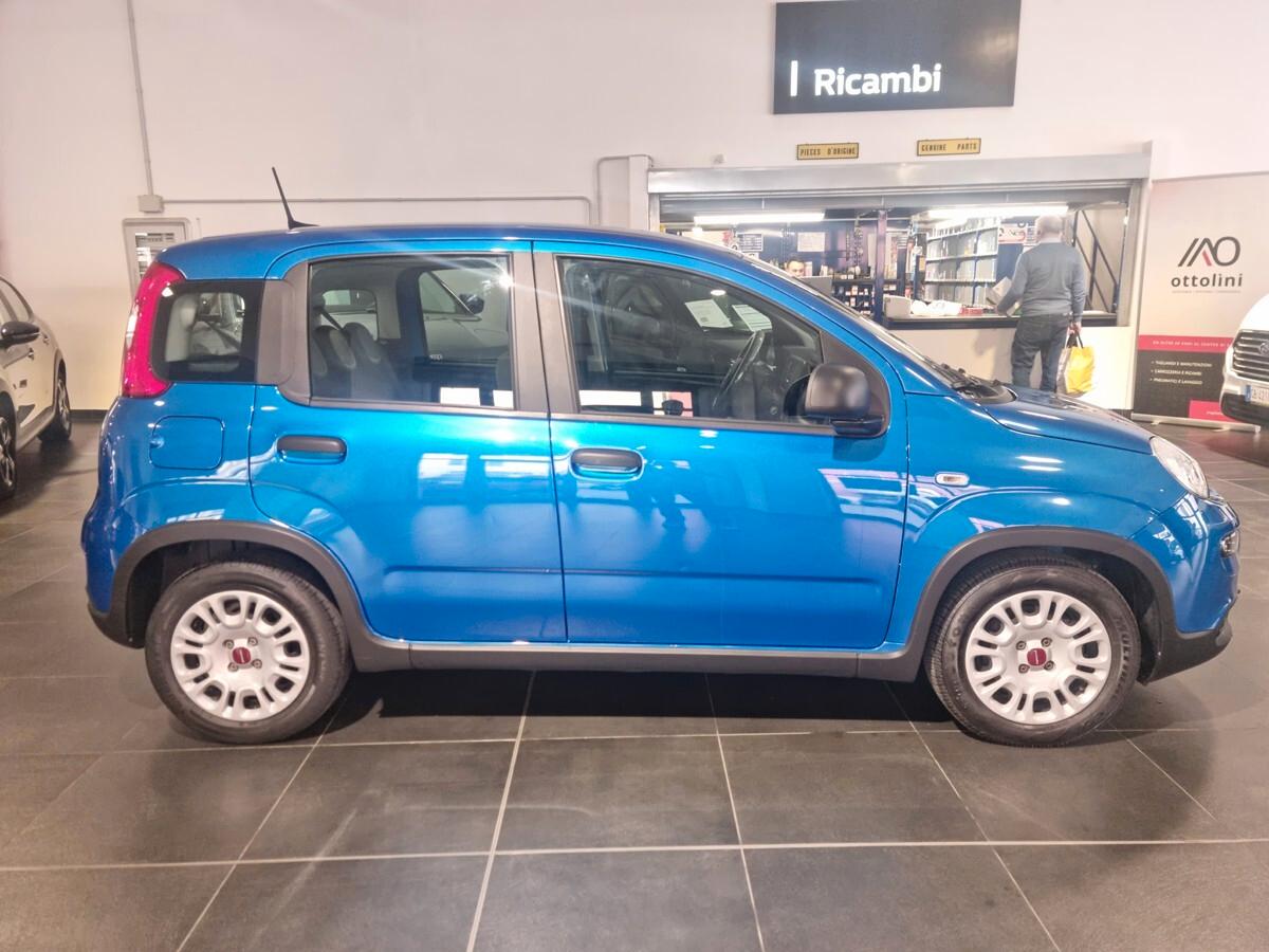 Fiat Panda 1.0 Hybrid 70cv S&S 5 posti AZIENDALE