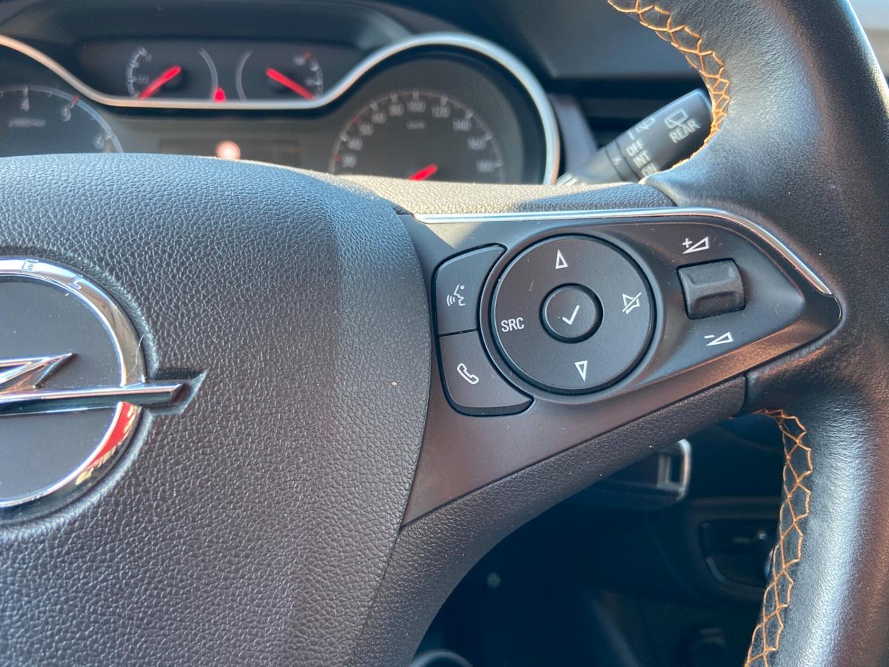 Opel Crossland X 1.2 83cv Innovation