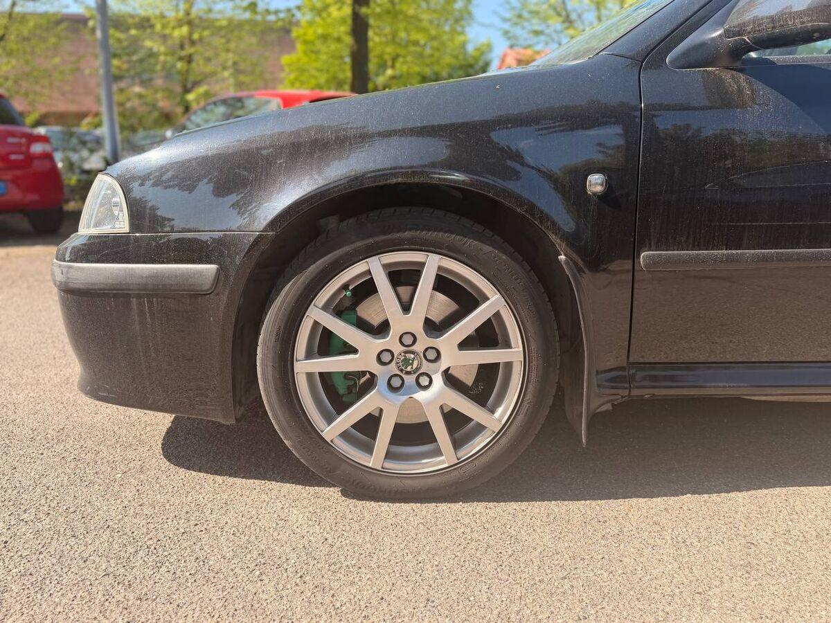 Skoda Octavia I 1997 Berlina Octavia 1.8t RS 180cv