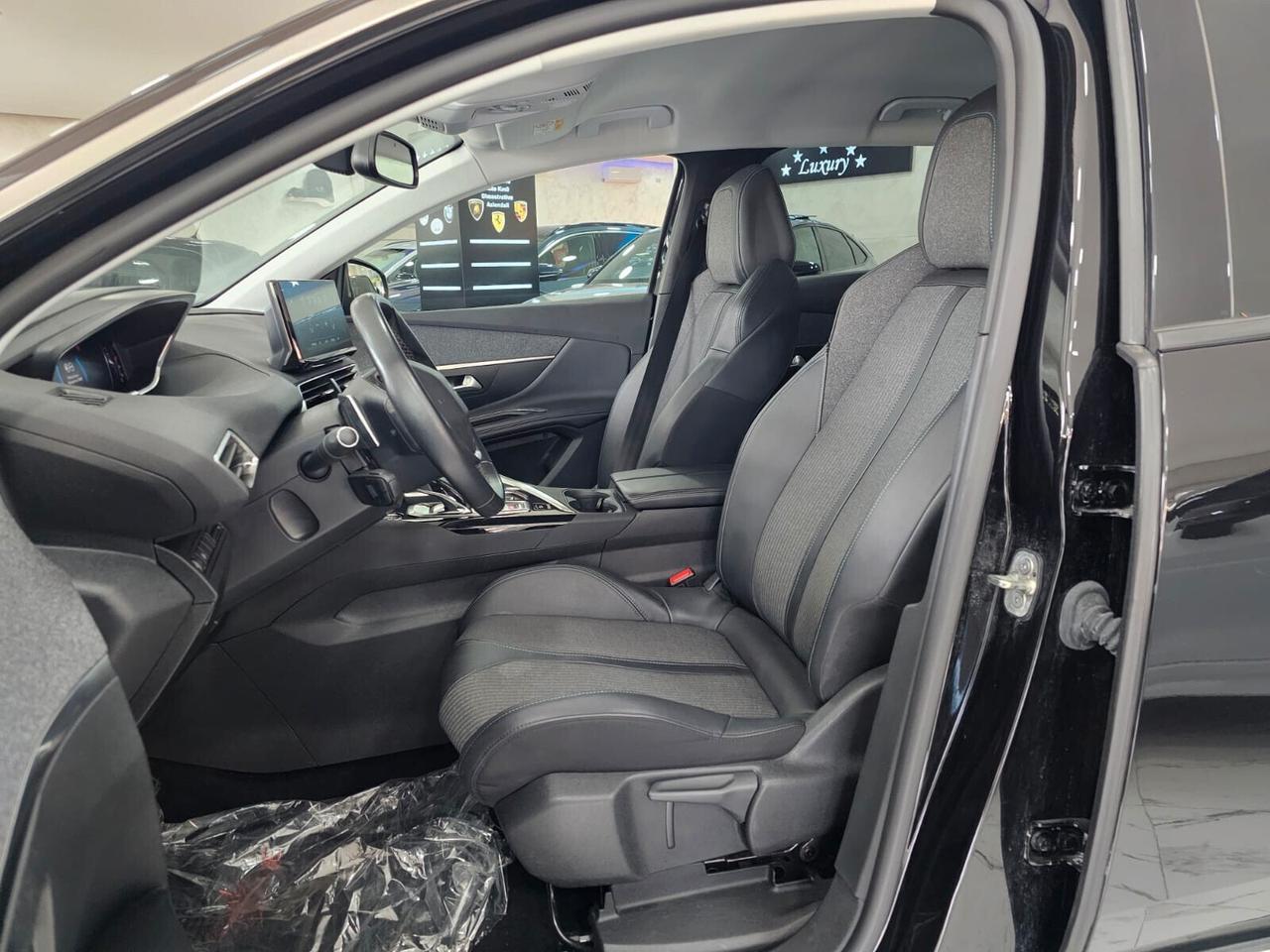 NUOVA PEUGEOT 3008 ALLURE PACK 1.5 BLUE HDI 131CV EAT8