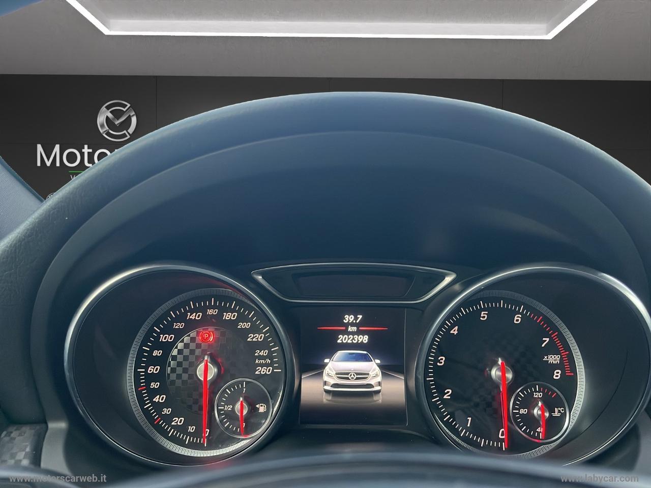 MERCEDES-BENZ A 180 Sport