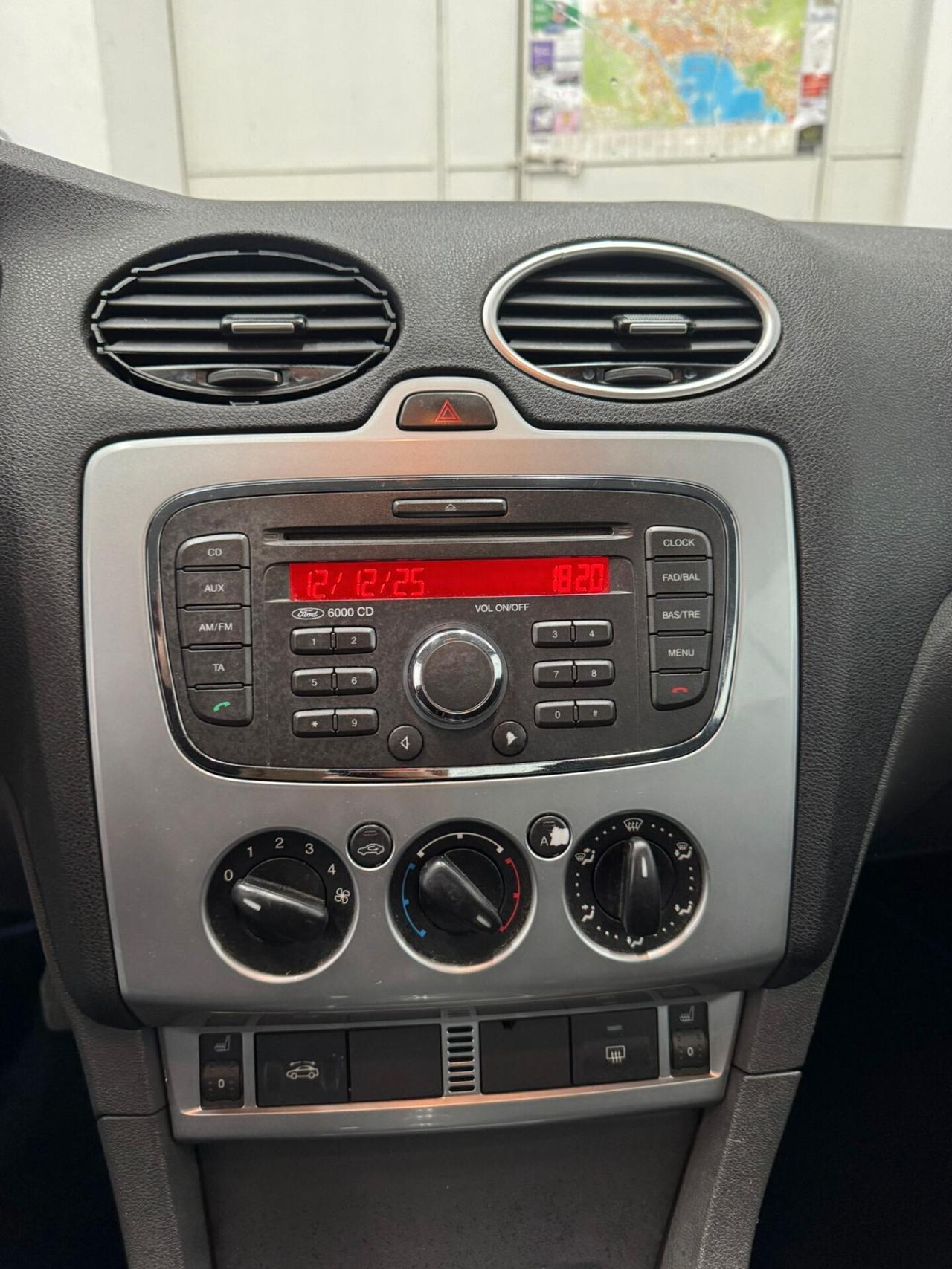 Ford Focus 2.0 TDCi (136CV) CC Tit. DPF