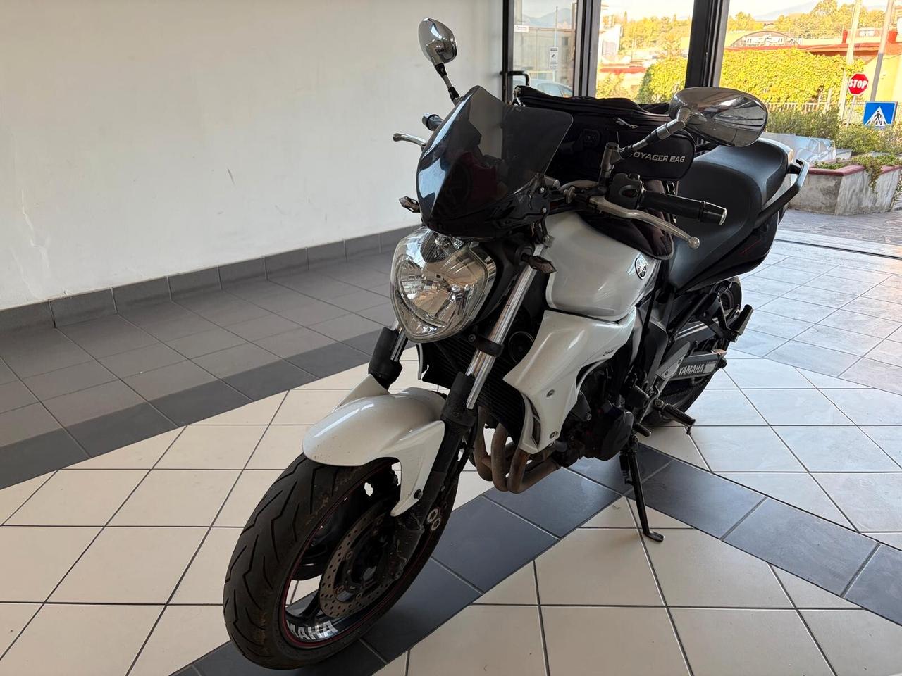 Yamaha FZ6