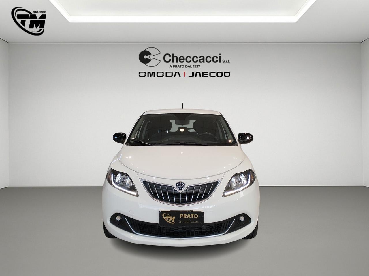 Lancia Ypsilon 1.0 firefly hybrid Gold *12.000 KM*