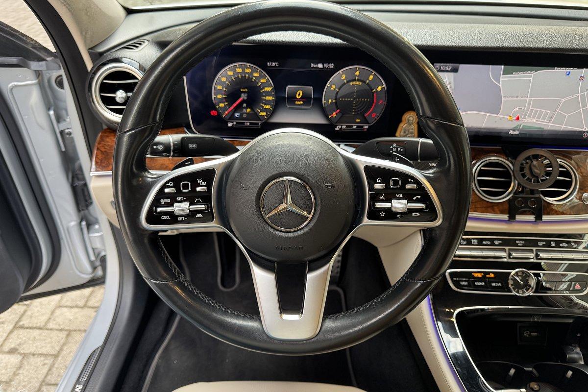 MERCEDES E 300 e Auto EQ-Power Premium Plus