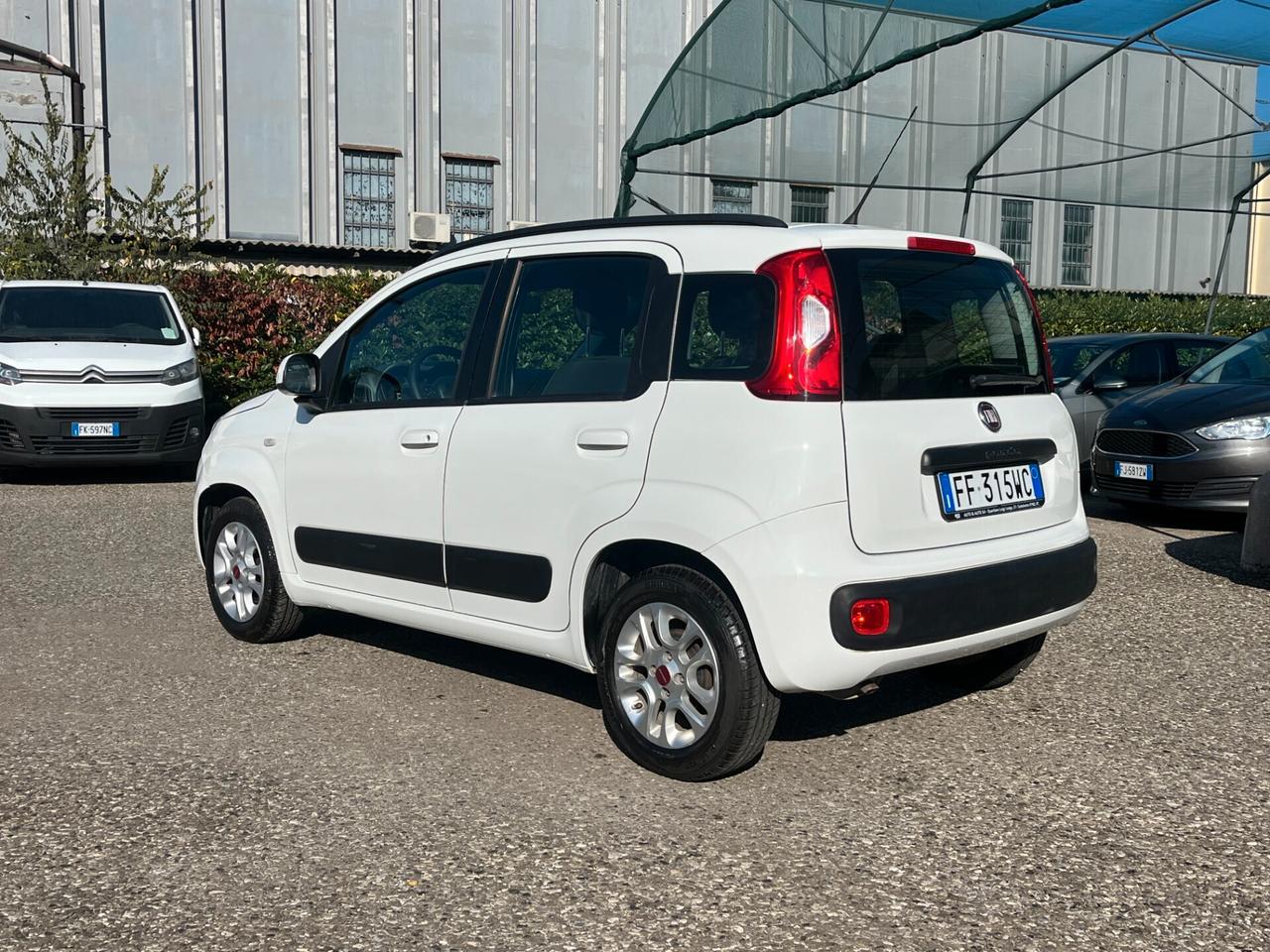 Fiat Panda 1.2 69cv E6 Lounge Hatchback 5-door