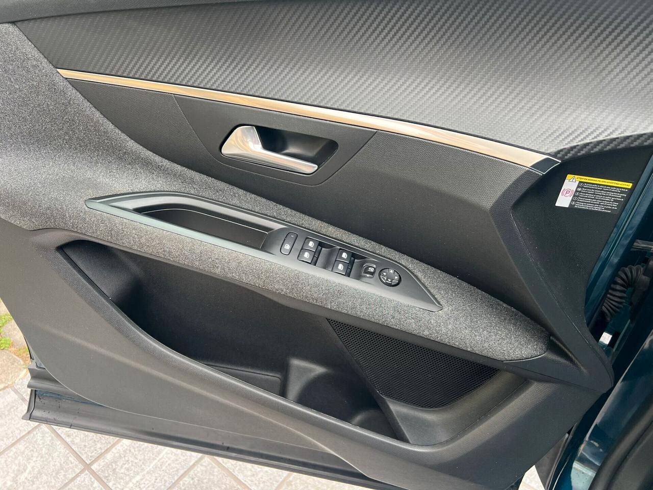 Peugeot 3008 BlueHDi 130 S&S EAT8 Allure Pack