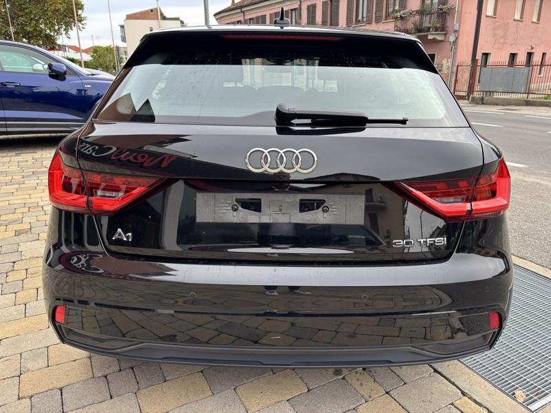 Audi A1 Sportback 30 1.0 tfsi Admired 110cv s-tronic