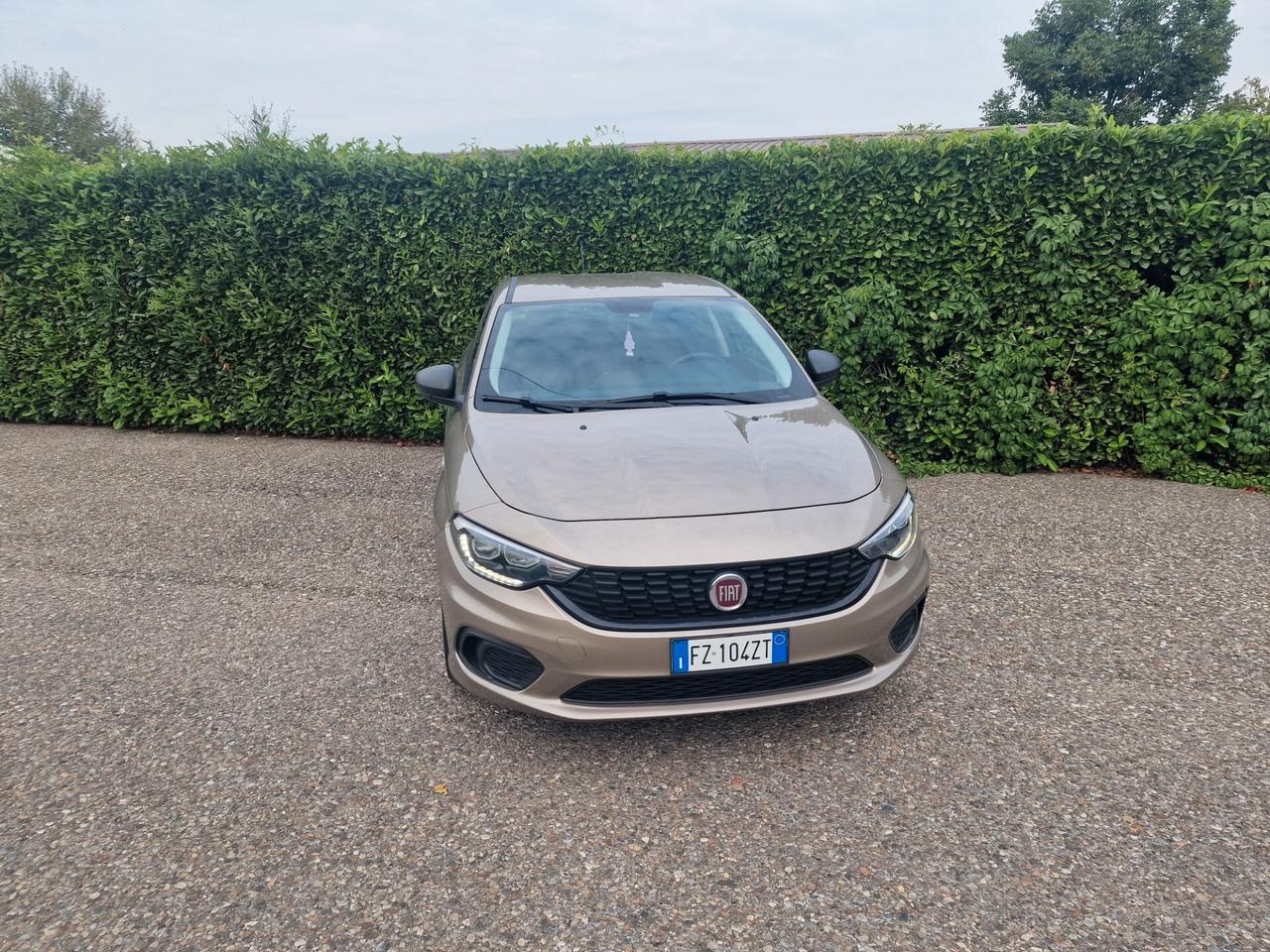 Fiat Tipo 1.4 5p 95cv Unipro