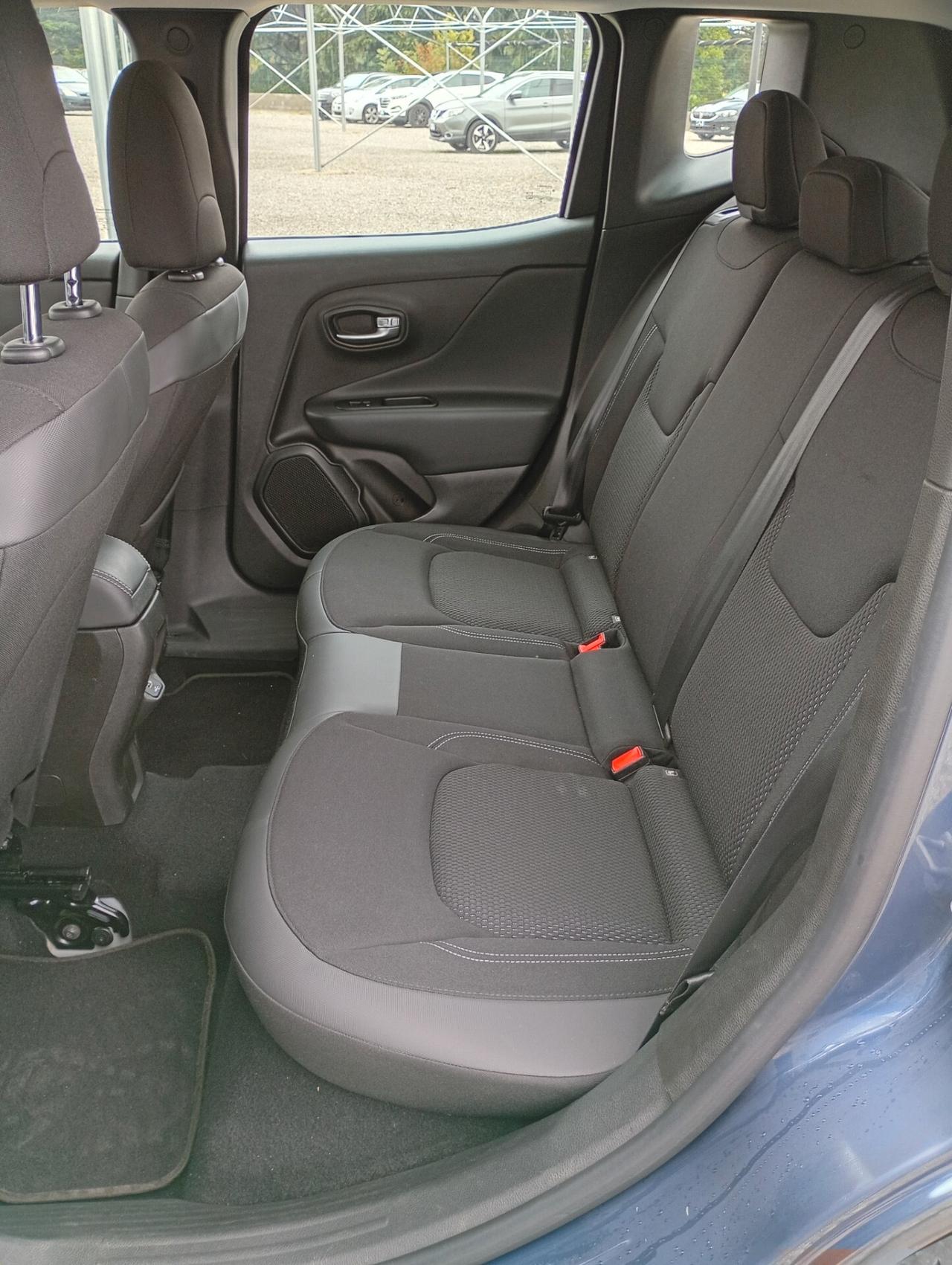 Jeep Renegade 1.3 T4 DDCT Limited