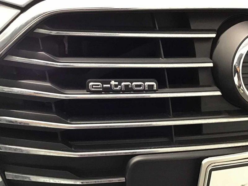 Audi A3 Sportback e-tron SPB Sportback 40 S tronic e-tron Admired