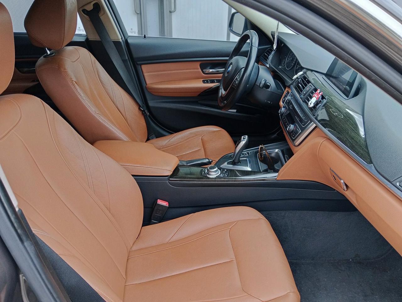 Bmw 318d Touring Luxury Automatica
