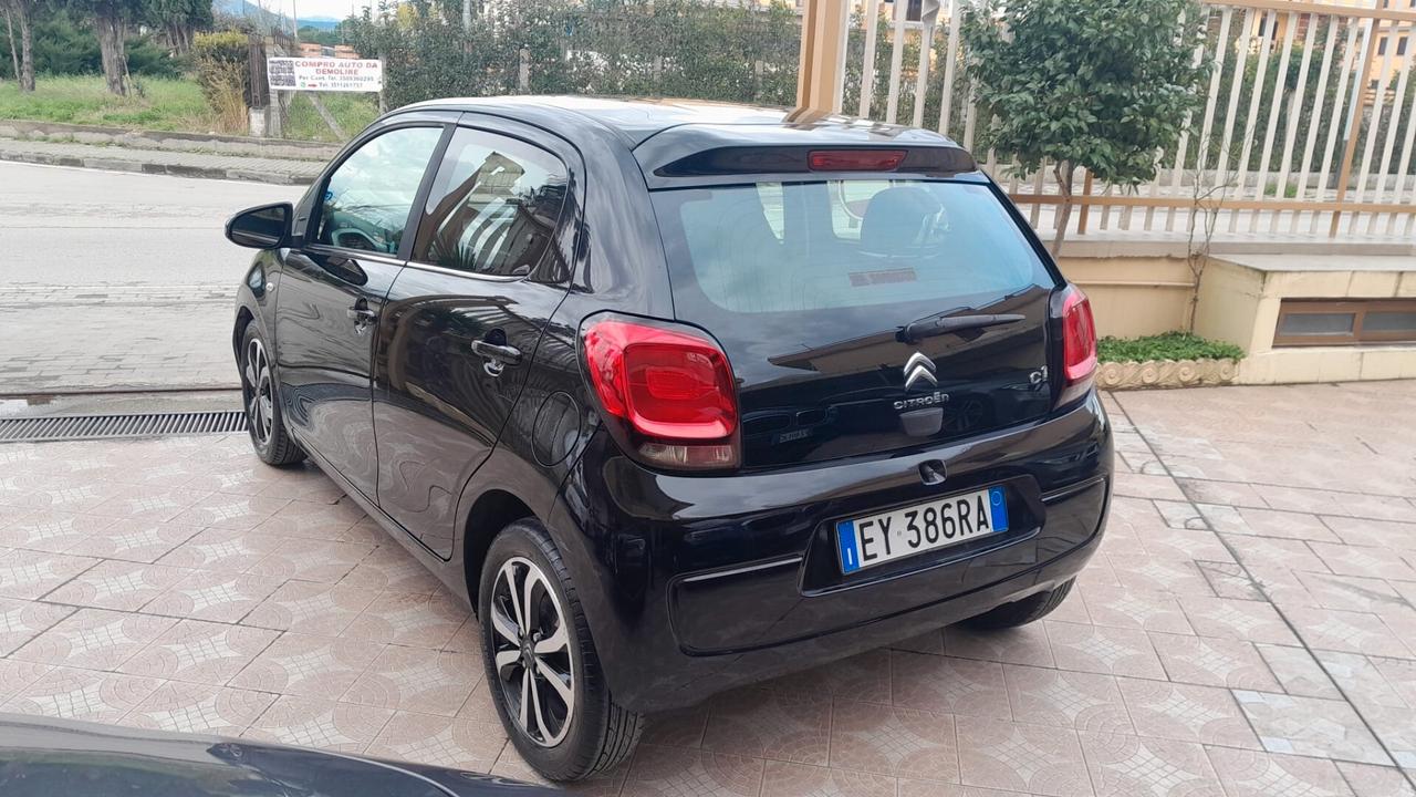 Citroen C1 VTi 68 3 porte Shine