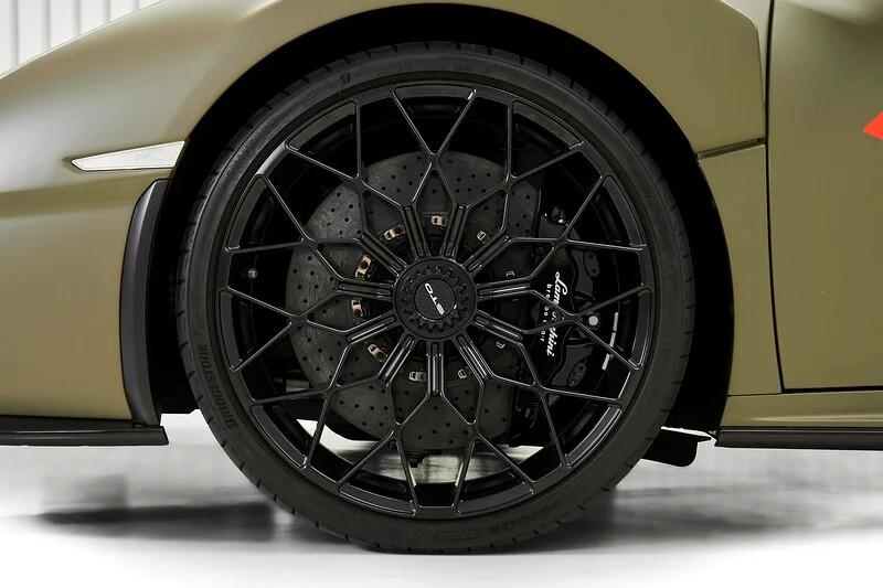 Lamborghini Huracàn STO 5.2 V10 NOLEGGIO LUNGO TERMINE - LEASING FULL INCLUSIVE