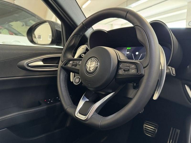 Alfa Romeo Giulia 2.2 Turbodiesel 210 CV AT8 Veloce