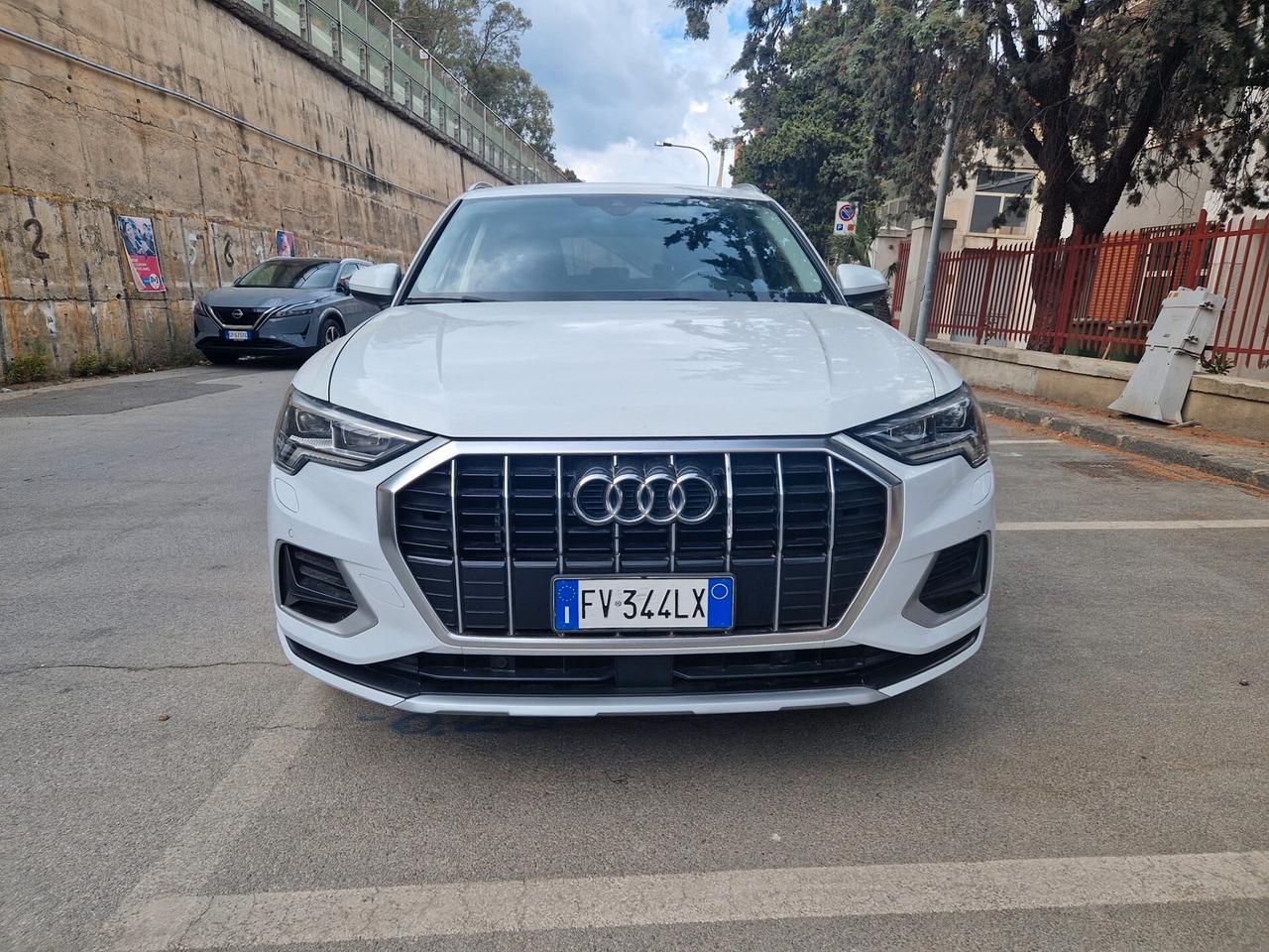 Audi Q3 35 TDI S tronic 150 CV