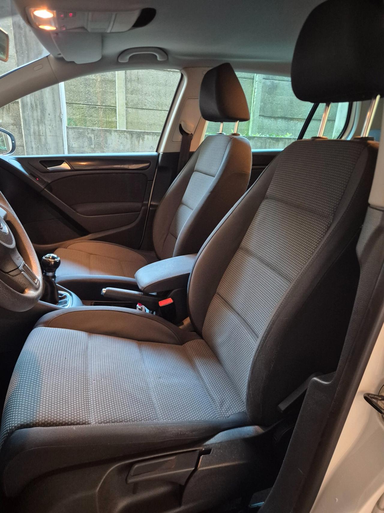 Volkswagen Golf 1.2 TSI 6 MARCE E5 NEO PATENTATI